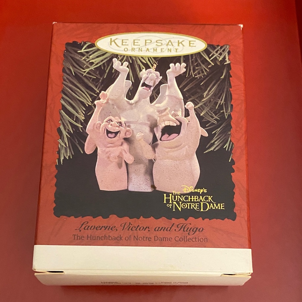Hallmark Keepsake Ornament - Hunchback of Notre Dame Collection